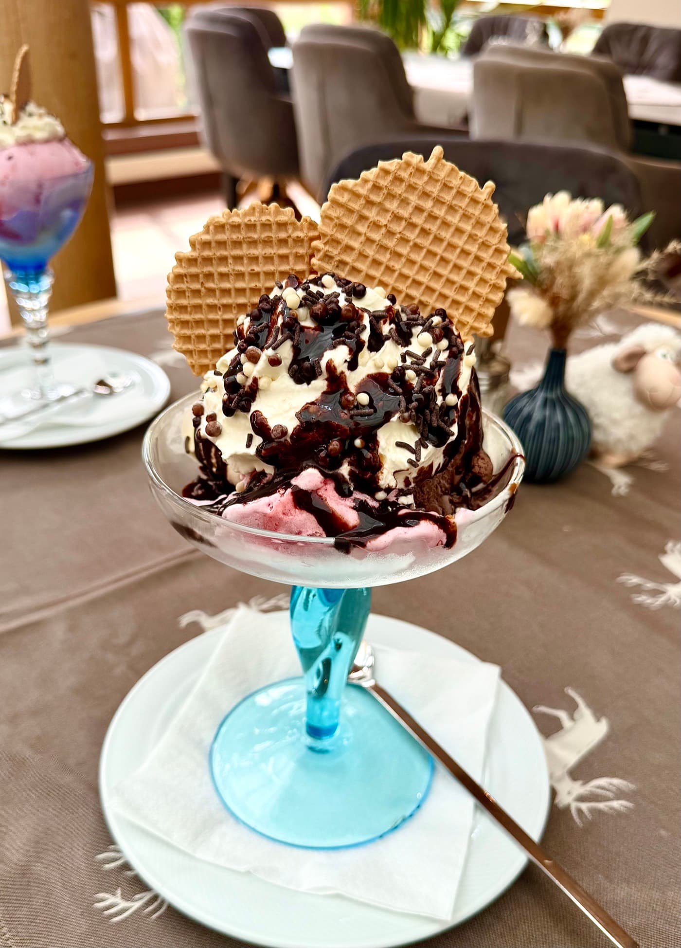 Coupe Danemark — vanilla ice cream with hot chocolate sauce and whipped cream at Zentrum Café Restaurant